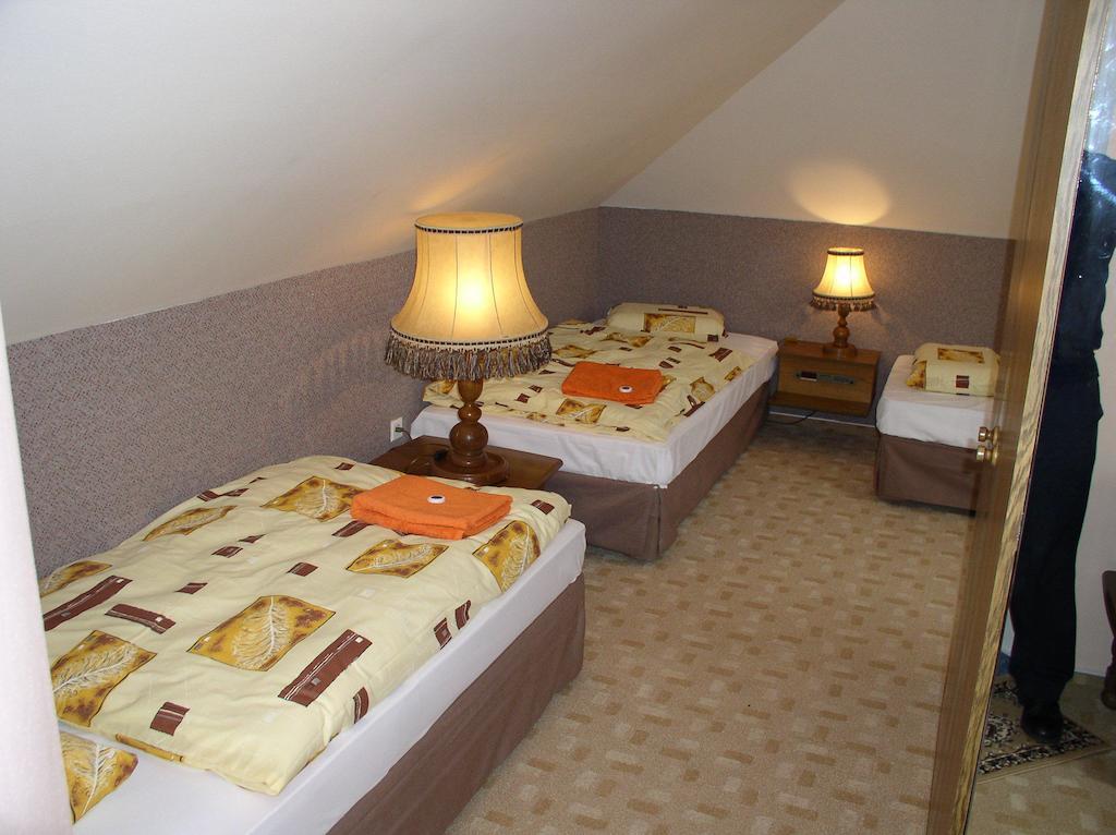 Penzion Rozkos Pruhonice Room photo